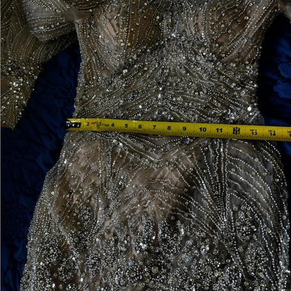 Evening gown - Picture 15 of 17